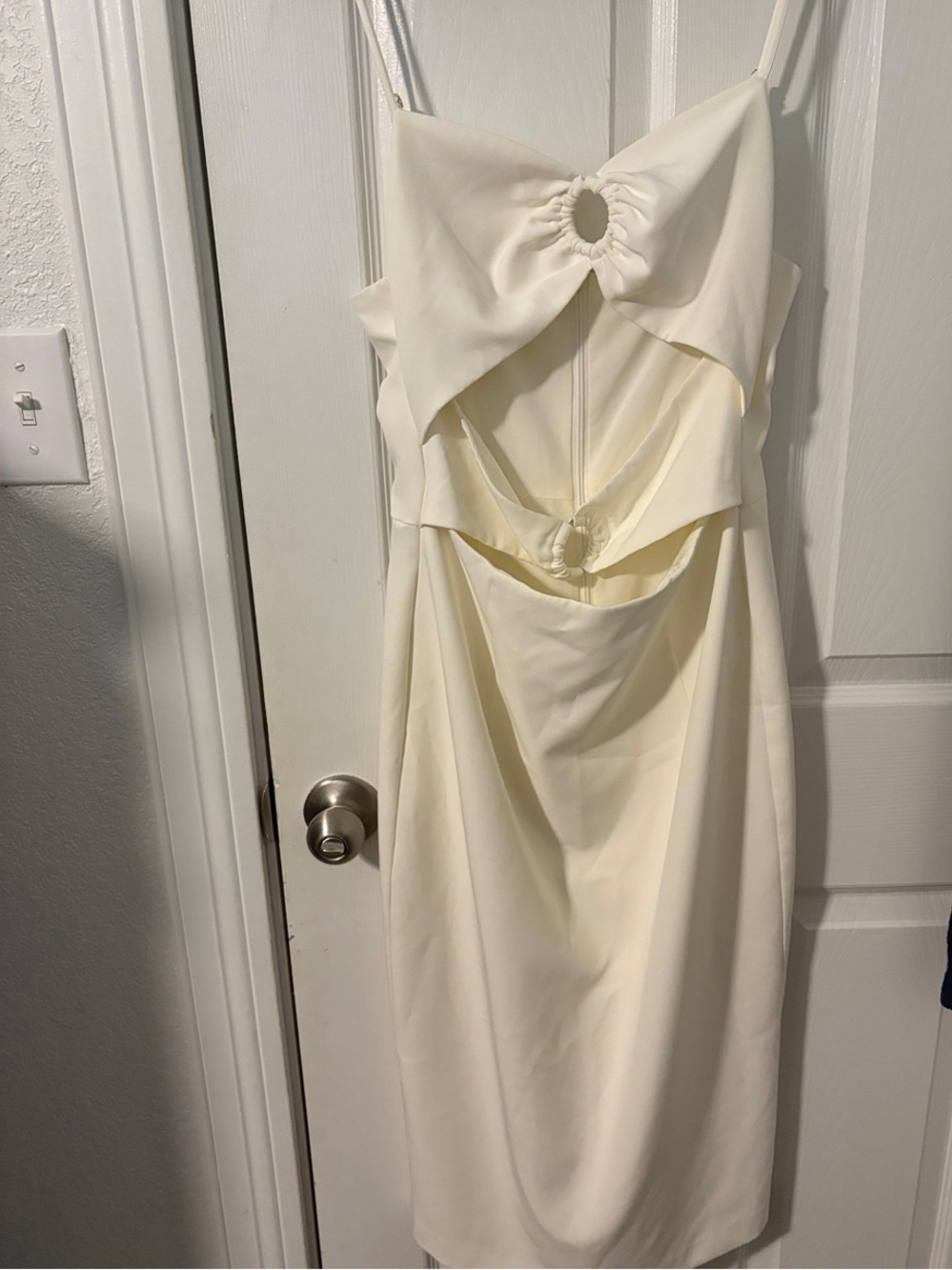 Elegant Cream Cutout Spaghetti-Strap Dress